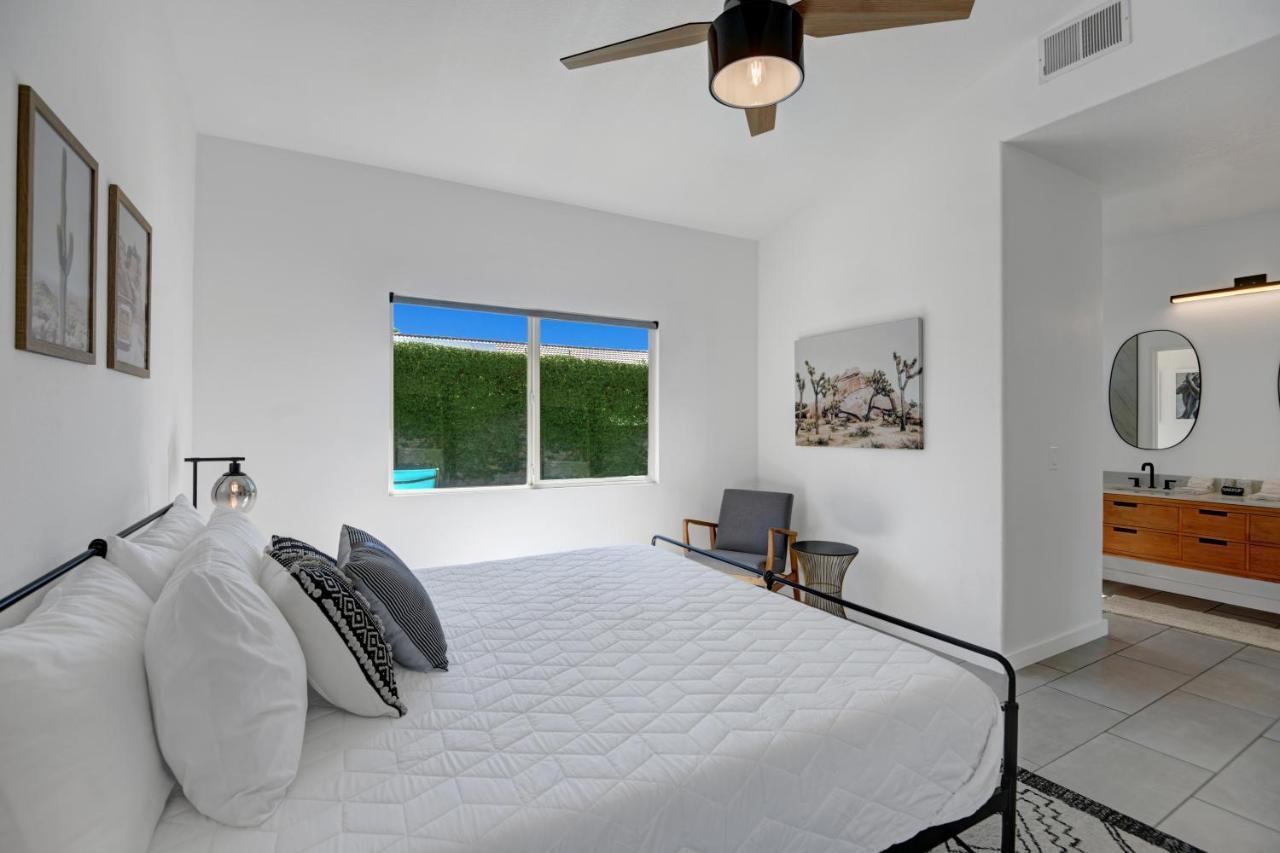 Private Oasis Palm Springs Mountain Views 5 Min To Downtown Villa Exterior photo