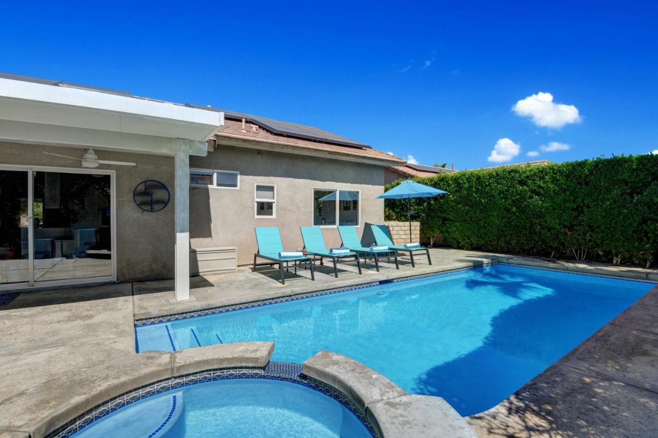 Private Oasis Palm Springs Mountain Views 5 Min To Downtown Villa Exterior photo